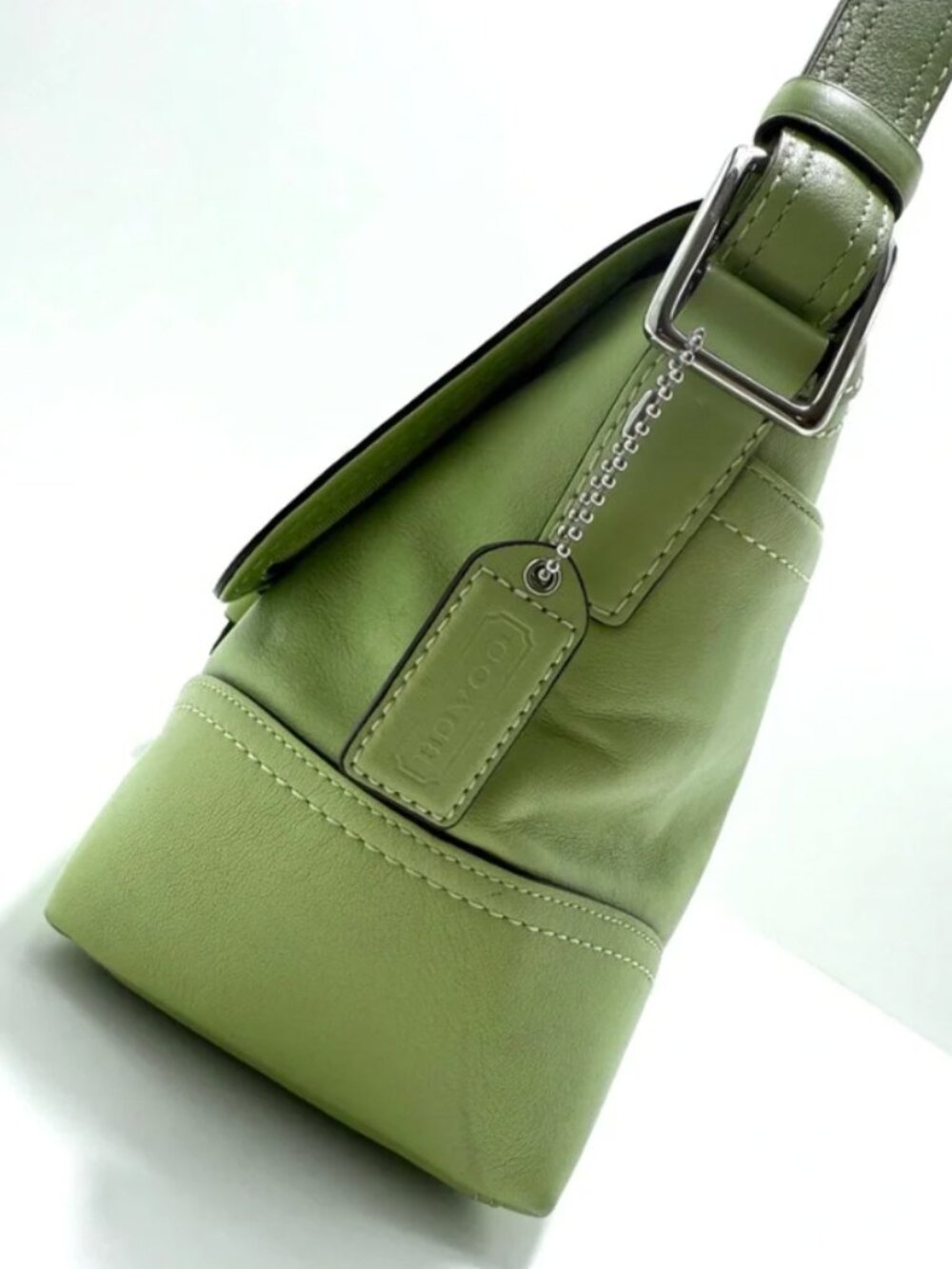 920 Coach Hampton Buckle Flap Crossbody Bag Pistachio Silver F11196 RARE - Picture 11 of 15